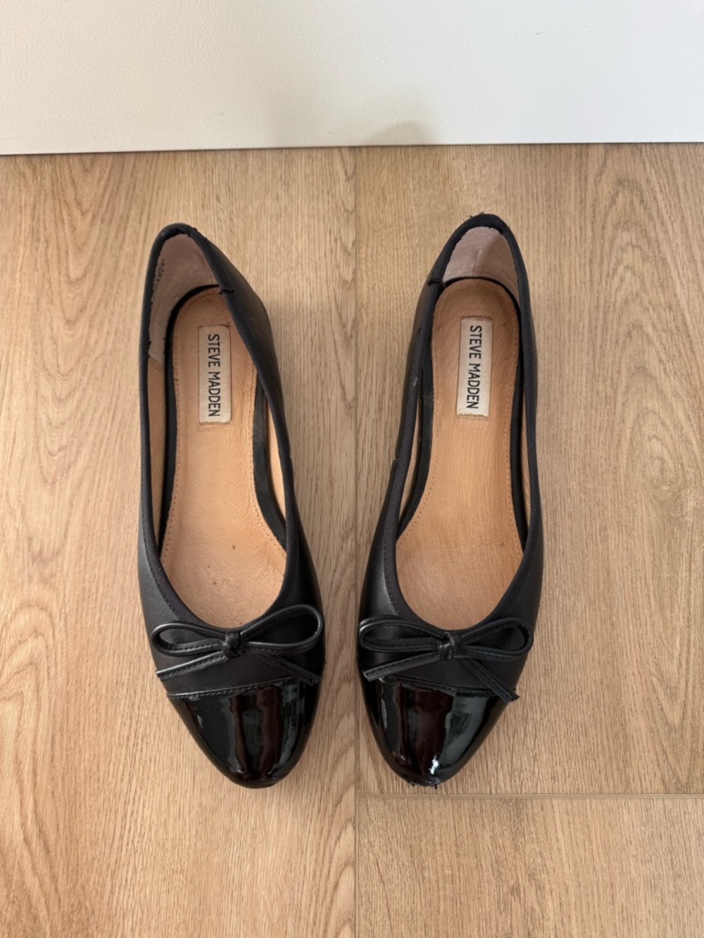 STEVE MADDEN Flats